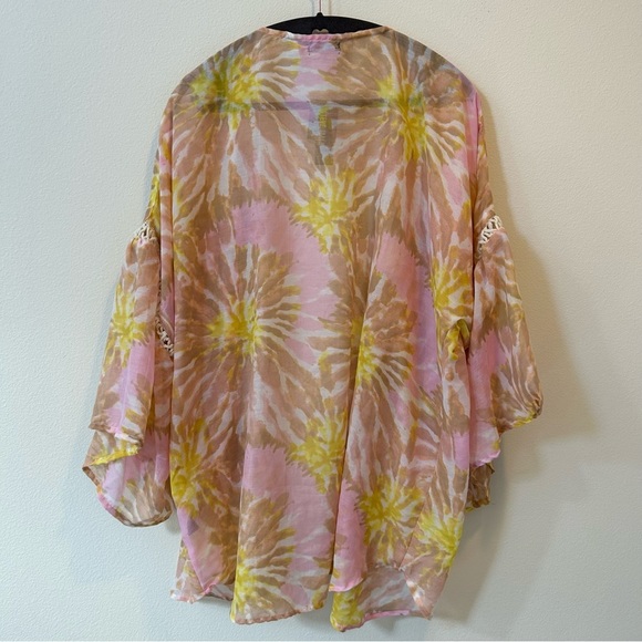 Steve Madden Open Front Crochet Trim Kimono/Coverup One Size Fits Most NWT - Picture 6 of 7